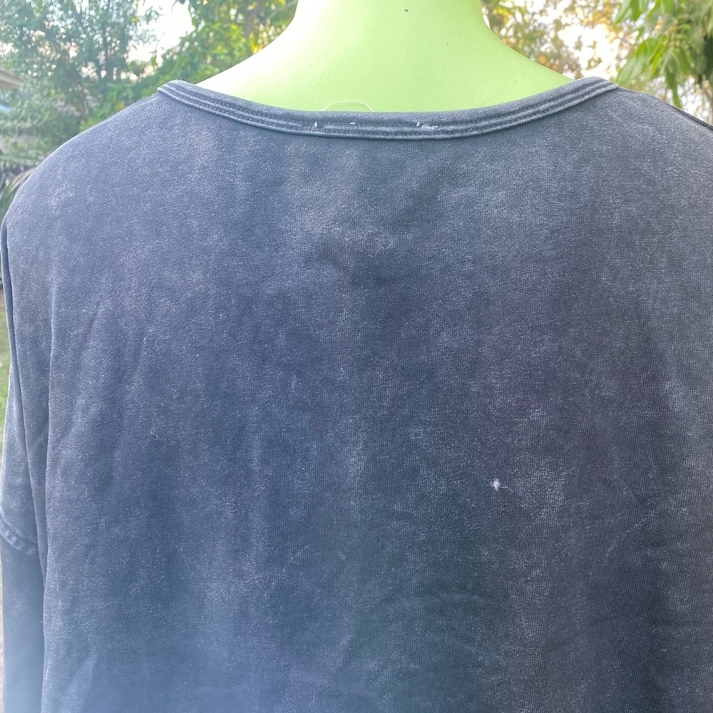 Fantastic Fawn Distressed Skull Print Sweatshirt Women’s oversized Size L - Picture 6 of 12